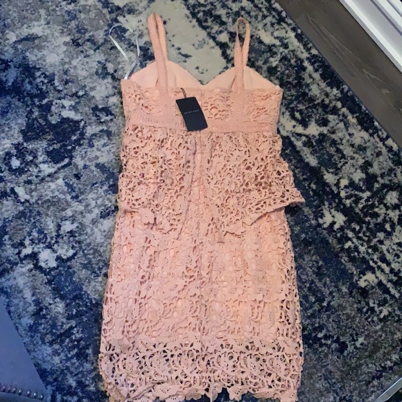 Revolve J.O.A blush lace dress NWT - Picture 3 of 3